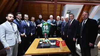 İYİ Parti Lideri Dervişoğlu'ndan Bursaspor'a Ziyaret!