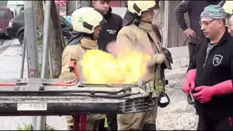 İstanbul - Sarıyer'de elektrikli aracın bataryasının patladığı anlar kamerada