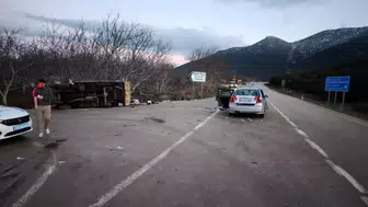 Eğirdir’de Feci Kaza: İki Araç Birbirine Girdi, 5 Kişi Yaralandı