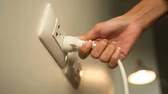 Edirne'de 8 Saat Süren Elektrik Kesintisi: 13 Şubat 2026'da Neler Yaşandı?