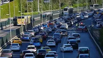 Araç Sahiplerine Uyarı: TBMM'den Yeni Trafik Düzenlemesi Geçti! Cezalar Değişti!