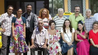 Akasya Durağı Yeniden Ekranlara Geri Dönüyor: Kadroda Olması Beklenen Oyuncular Açıklandı!