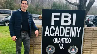 Amerikalı Aynasızın Kökenleri: Yasemin Kay Allen’ın Eşi Erdal Kaya Hakkında Bilgiler!