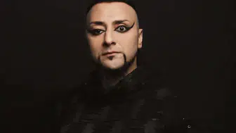 2026 Müzikal Festivalleri'nde Jekyll Hyde Müziği: Hayko Cepkin ve Pelin Akıl'ın Rol Dağılımları Açıkladı!