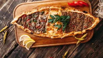 Karadeniz Pidesi Nerede Yenir? En İyi Mekanlar ve Lezzet Durakları