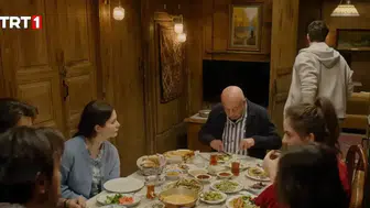 TRT 1'in Taşacak Bu Deniz Dizisinde Sahur Sahnesi Hakkında Tartışmalar: İmsak Vakti Ezanıyla Yeme İçme Sona mı Erer?