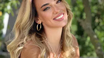 Seda Bakan'ın Reklam Geliri Şaşırtıyor: Tek Bir Reklam İçin 20 Milyon TL Kazanıyor!