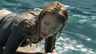 Karanlık Sular (The Shallows) Filmi Konusu ve Oyuncuları