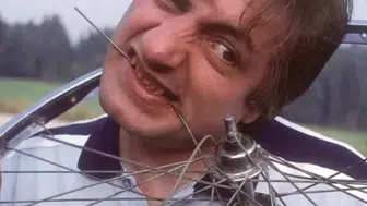 Michel Lotito: Metal Yiyen Adamın Hayatı ve Ölüm Nedeninin Perdesi Aralanıyor!