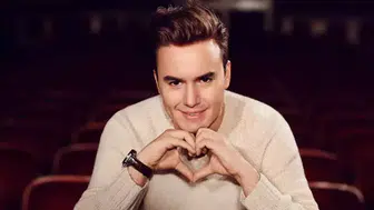 Şok Gelişme: Ünlü Pop İsimlerinden Mustafa Ceceli Gözaltına Alındı!