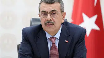 Tekin, Öğretmenlerle Sabah Yürüyüşünde Bir Araya Geldi