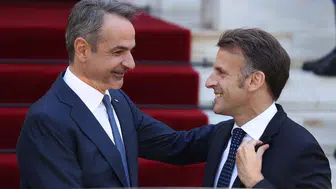 Yunanistan'da haddini aştı! Macron'dan Türkiye'ye üstü kapalı tehdit