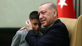 Külliye'de Renkli Anlar: Cumhurbaşkanı Erdoğan, Çocuklarla Bir Araya Geldi!