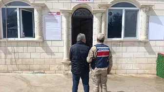 Şanlıurfa'da Aranan İki Suçlu, Kesinleşmiş Hapis Cezasıyla Yakayı Ele Verdi!
