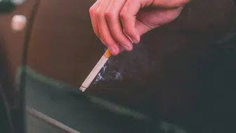 Sigara tarih oluyor: Britanya’da gelecek nesiller için tütün yasağı resmen başladı