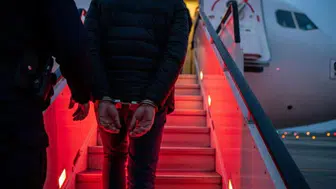 Kırmızı Bülten ile Aranan 61 Suçlu Türkiye'ye İade Edildi!