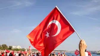 2026 Yılında 23 Nisan Hangi Güne Denk Geliyor ve Resmi Tatil Mi?