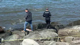 Deniz Kıyısında Gizemli Bir Ceset Bulundu!