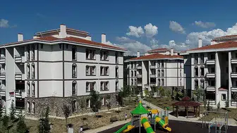 Ev sahibi olma hayali kuran binlerce vatandaşı yakından ilgilendiren TOKİ ödeme planı netleşti: İşte 2026 yılı güncel taksit ve peşinat detayları