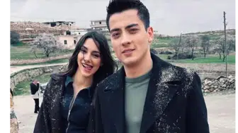 Aşk Şehri Yakında! Dilin Döğer ve Atakan Özkaya'dan Dikkat Çeken Romantik Kare!