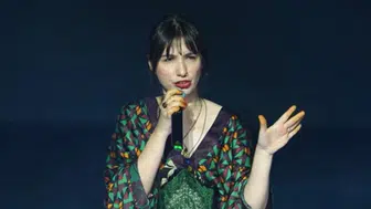 Sahne ışıkları altındaki fırtına: Berika Karadağ hakkında merak edilenler