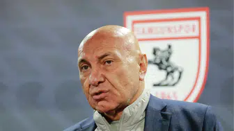 Samsunspor'da Büyük Değişim: Maaş Krizi Yıldız Oyuncuyu İpten Aldı