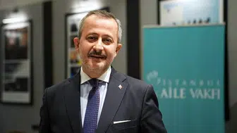 Anneler Günü reklamlarına sert tepki: "Kutsal değerlerin içi boşaltılıyor"