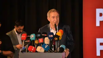 Diyarbakır'da Barış Çağrısı: "Geleceğin Yolu Bu Şehirden Geçiyor"