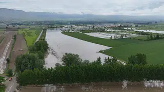 Yeşilırmak taştı, ovalar sular altında kaldı: Tokat’ta çiftçinin zor günü