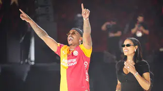 Galatasaray'da Lemina belirsizliği: Yıldız oyuncu için Avrupa devleri pusuda