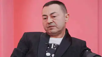 Serdar Ortaç'tan Geçmişe Yolculuk: Ferdi Tayfur ile Yıllar Önce Çekilen Kare Hayranlarını Hüzünlendirdi