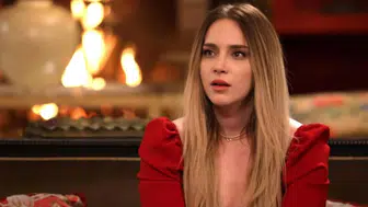 Hayal Köseoğlu’ndan sert çıkış: Güzellik dayatmasına karşı Ava Yaman’ı savundu