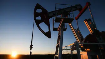 İran geriliminde ılımlı mesajlar petrol fiyatlarını aşağı çekti