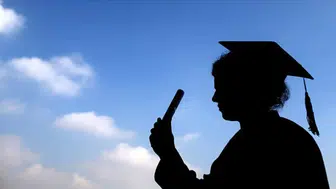 Diplomalar kağıt üzerinde mi kalıyor? İş dünyasında kartlar yeniden dağıtılıyor