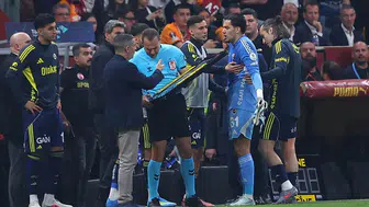 Fenerbahçe’de Ayrılık Çanları: Yıldız İsimden Beklenen Karar Geldi