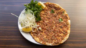 Lahmacunu bin 450 liraya satmaya kalkan işletmeye Bakanlık tokadı: Fahiş fiyat cezası kesildi