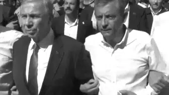 Özgür Özel'den rest: Meşruiyetimiz saraylardan değil sandıktan gelir