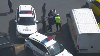 Dolmabahçe'de feci kaza: Görev başındaki polise minibüs çarptı