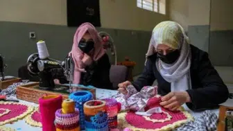 Taliban'ın yasaklarına karşı Afgan kadınlardan direnç örneği: İğne iplikle hayata tutunuyorlar
