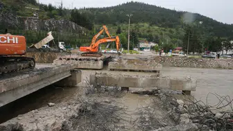 Tokat'ta Büyük Risk: Dev Sel Felaketini Önlemek İçin Köprü Yıkılıyor