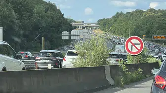Paris'te nefes almak zorlaştı: Ozon alarmı nedeniyle trafikte yeni dönem başlıyor