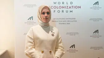 Esra Albayrak'tan sömürgecilik uyarısı: Çocuklarımız yeni düzenin kurbanı olabilir