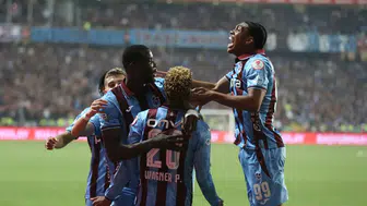 Zirvede kupa gururu: Trabzonspor’un şampiyonluk yolculuğuna dair dikkat çeken analiz