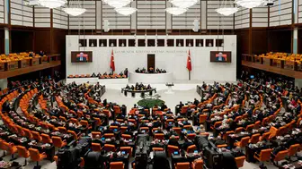 Vergi dünyasında yeni dönem: Kamu borçlarına 72 ay taksit ve 20 yıllık istisna kapısı aralandı