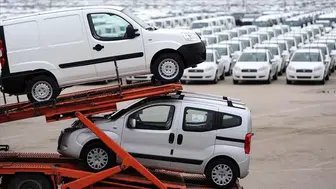 Otomobil satışları hız kesti, rota ticari araçlara döndü: İşte sektörün son rakamları