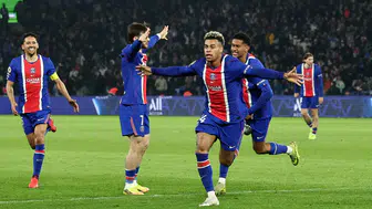 Zirve yolunda dev adım: PSG şampiyonluk kupasını vitrine yaklaştırdı