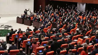 Ekonomi dünyasında dengeleri değiştirecek adım: Vergi paketinde kritik düzenlemeler yasalaştı
