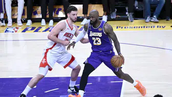 Alperen Şengün'den LeBron James'e parkede rest: Tarihi geri dönüş için nefesler tutuldu
