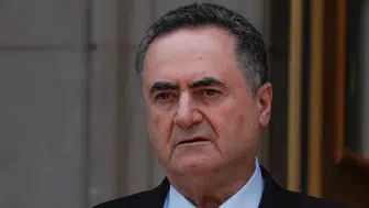 Bayram sabahı hüzünlü sessizlik: Gazzeliler bayramı sevdiklerinin mezarı başında karşıladı