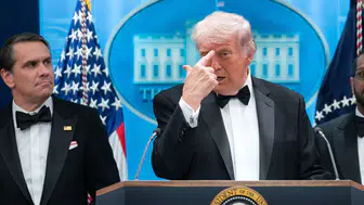 ABD'de şok anket: Trump'a yönelik saldırılar birer kurgu mu?
